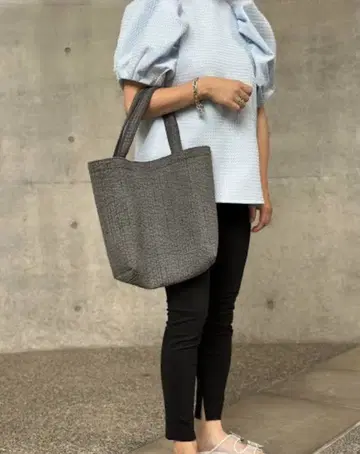 비오는날 피오누 바흐 (BACH) 다크 그레이