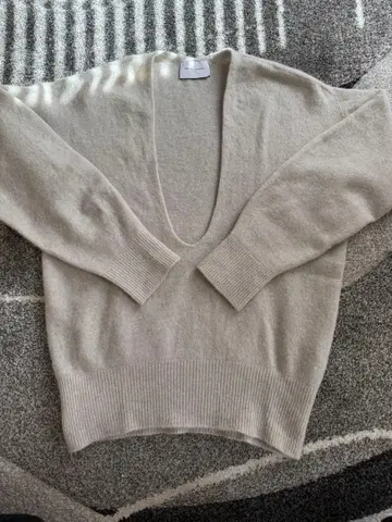 유나이티드 애로우즈 니트