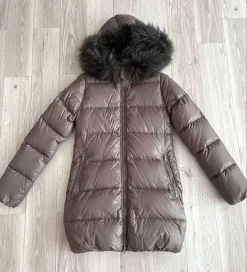 DUVETICA 브라운 다운 자켓 40