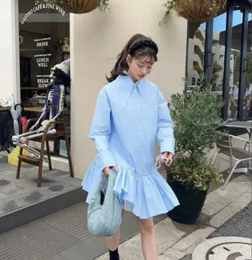 세련된 Bibiy. 셔츠 원피스 귀여운