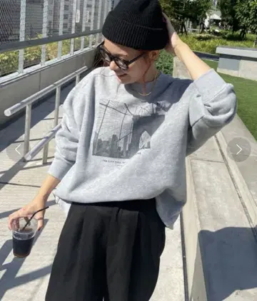 PUAL CE CIN 포토 프린트 양면 기모 맨투맨