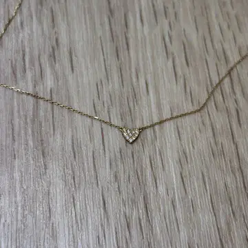 AHKAH 아카 골드 하트 목걸이
