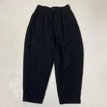 GRANDMA MAMA DAUGHTER 울 턱 와이드 테이퍼드 팬츠