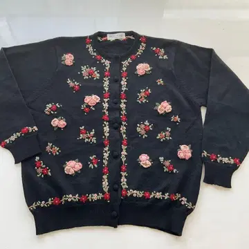빈티지 쇼와 레트로 입체 꽃 모티브 자수 가디건 F 사이즈
