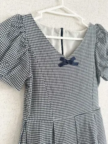 evelyn 퍼프 소매 원피스