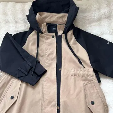 SILAS 후드 부착 점퍼