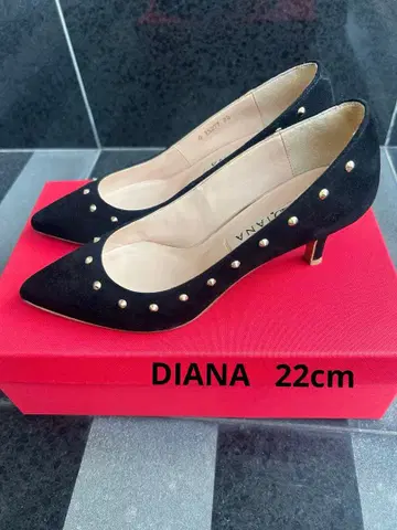 새상품급 DIANA 스터드 펌프스