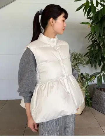 새상품 PaDD 에스트네이션 페플럼 다운 베스트 베스트 5.5만