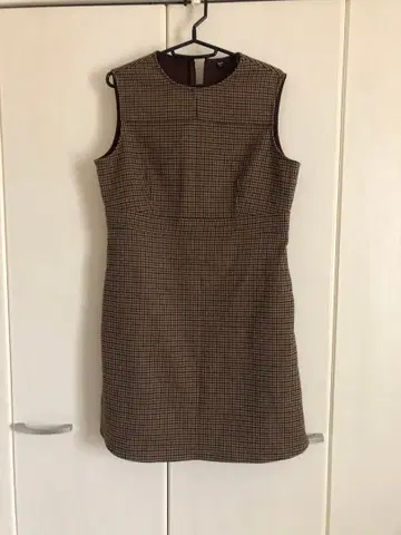 유니클로 더블 페이스 미니 원피스 (브라운)