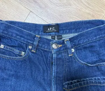A.P.C. 스트레이트 데님 29 뉴스탠다드