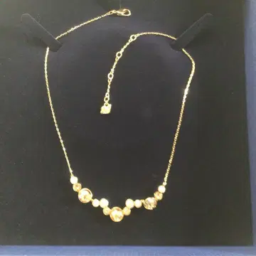 Swarovski 스와로브스키 venda 목걸이