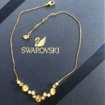 Swarovski 스와로브스키 venda 목걸이