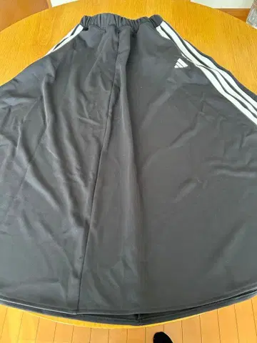 adidas 블랙 롱 스커트 3라인