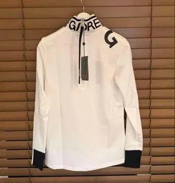 GFORE 하이넥 긴팔 셔츠 화이트 S 사이즈