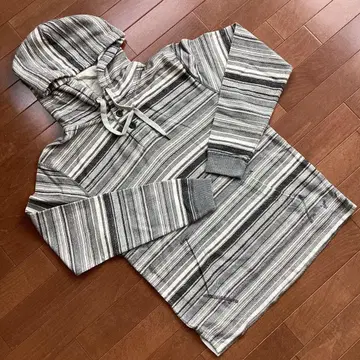 스트라이프 후드 부착 후드티