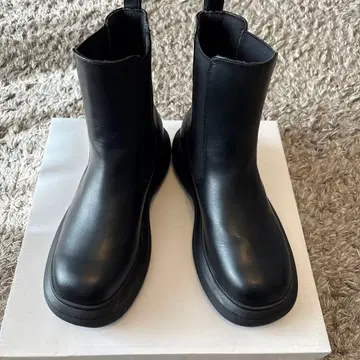 새상품급 DEMETEL 데메텔 사이드 고어 부츠 23.0~23.5