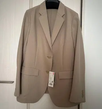 유니클로 감동 자켓 베이지 L