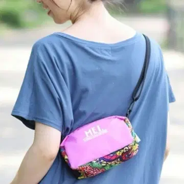 [ 새상품 ] MEI x 티티카카 미니 숄더백 핑크
