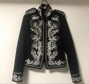 Lois CRAYON [로이스크레용] 나폴레옹 자켓