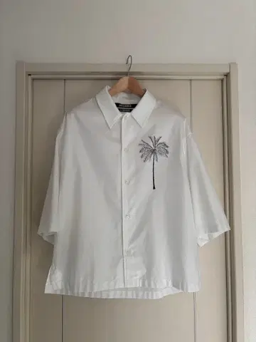 JACQUEMUS 오버 사이즈 셔츠 화이트