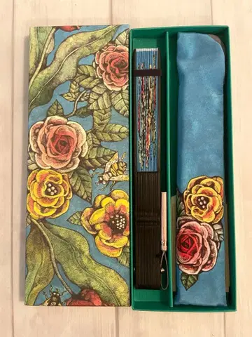 히구치 유코 부채 꽃과 나비 미사용 새상품