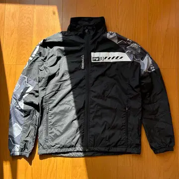 Reebok 리복 나일론 자켓 블랙