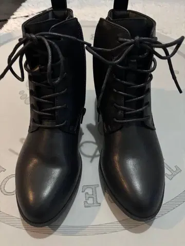 heal me 블랙 레이스업 부츠