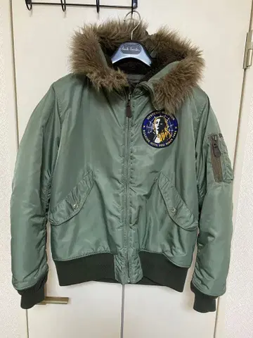 HYSTERIC 후드 부착 MA-1 자켓 M 사이즈