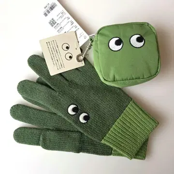 아냐 힌드마치 유니클로 장갑 에코백 패커블 백