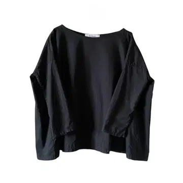 베리떼꾸르 T 라인 풀오버