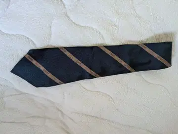 Jean Paul Gaultier 네이비 스트라이프 넥타이