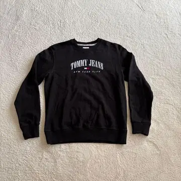 TOMMY JEANS 블랙 트레이닝복 (빈티지 가공)