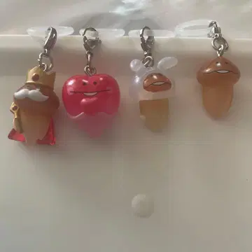 캡슐 토이 4개 세트