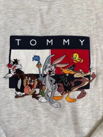 타미 로니 툰즈 맨투맨