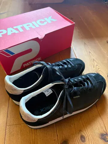PATRICK 블랙 스니커즈 39