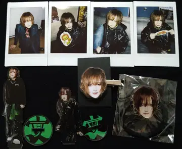 달콤한 폭력 분 폴라로이드 클립 머리끈 아크릴 스탠드