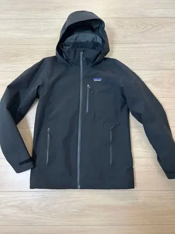Patagonia 마운틴 파카 블랙 S 사이즈