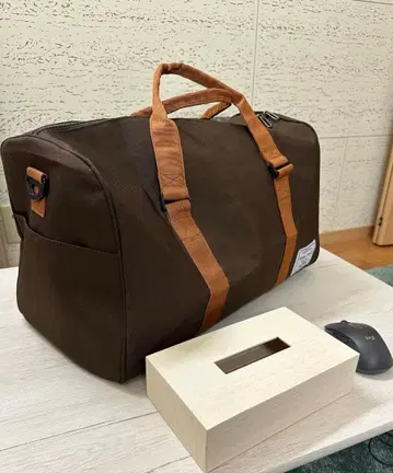 브라운 보스턴 백 해피 트래블