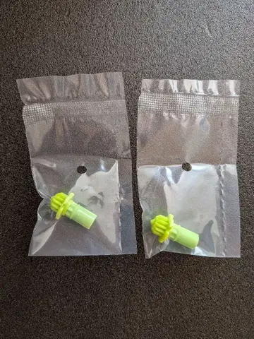 [내부 가방 미개봉] 베이블레이드X 비트/UN (언더니들) 2개 세트