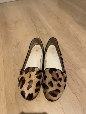 플랫슈즈 레오파드