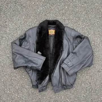 새상품급 BUZZ RICKSON'S B.S.PARE 가죽 자켓 동양