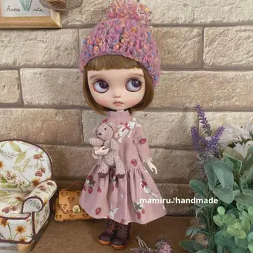 네오 브라이스 아웃핏 토끼와 딸기 코듀로이 원피스 클래식 핑크