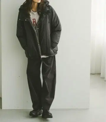 주말 한정판 판매! 에어 럭스 다운 후드 블루종