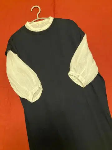 두세 네이비 지레와 화이트 린넨 셔츠 세트