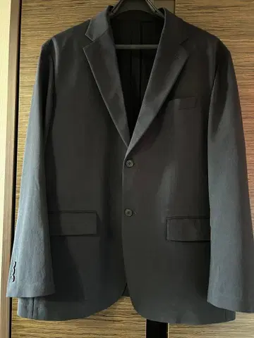 UNIQLO 감동 수트 네이비 XXL 사이즈