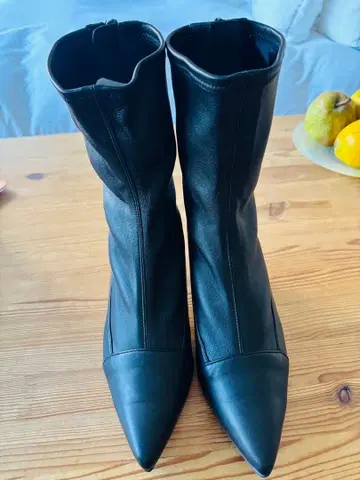 Odette e Odile 블랙 숏부츠 24.5cm