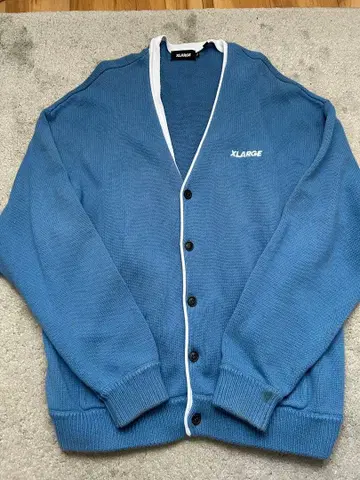 XLARGE 버튼 가디건 파랑