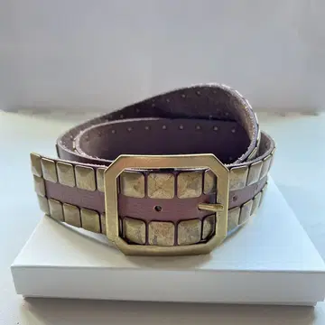 linea pelle 리네아페레 가죽 스터드 벨트