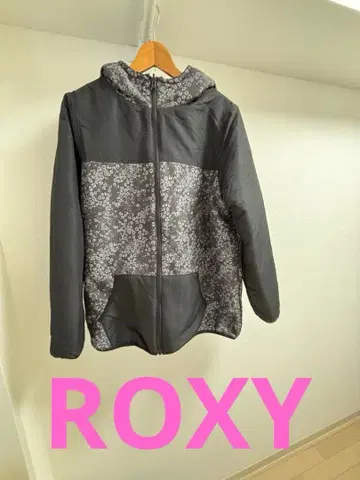 ROXY 후드 부착 자켓 꽃무늬