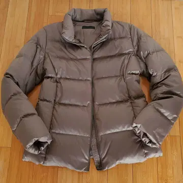 다운 자켓 탁한 골드